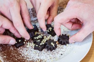 Tag-der-Schokolade-bei-Carl-Roth-Serotonin-Endorphine